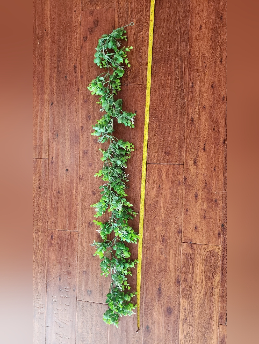 Faux Boxwood Garland - Lush Green Decorative Vine